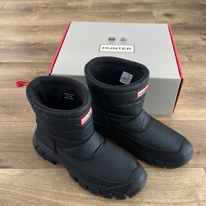 *BRAND NEW WITH BOX* Hunter Women's Intrepid Insulated Short Snow Boots